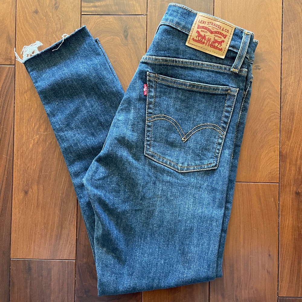 Levi Wedgie Skinny Jeans